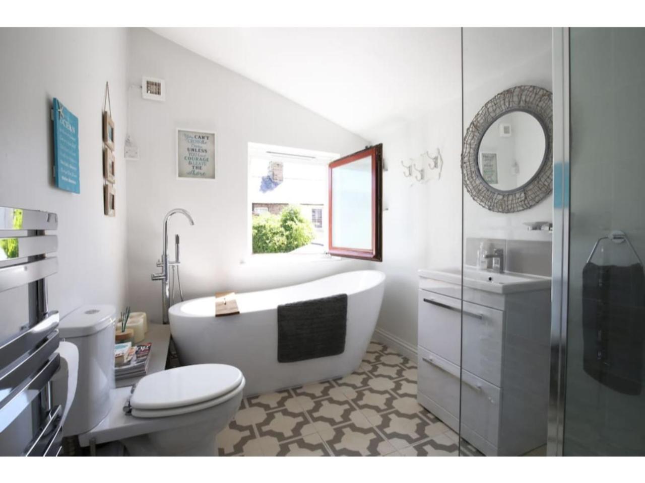 Modern, Chic 2Br Townhouse In Central オックスフォード エクステリア 写真